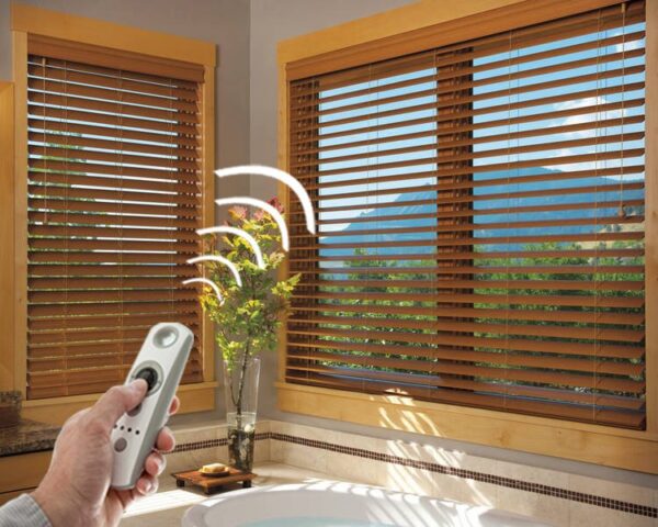 Motorized Decorative Wooden Blinds – Elegant and Stylish Window Covering with Adjus