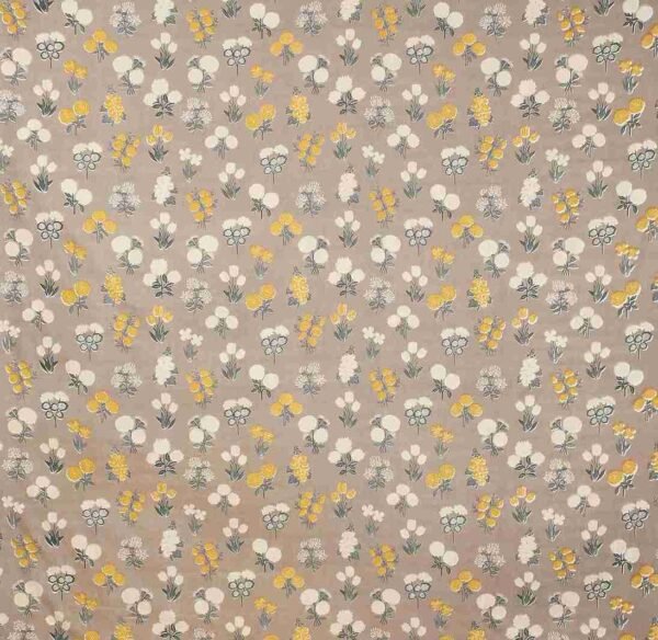 100% Cotton Floral Beige Super King Bed sheet Closeup image