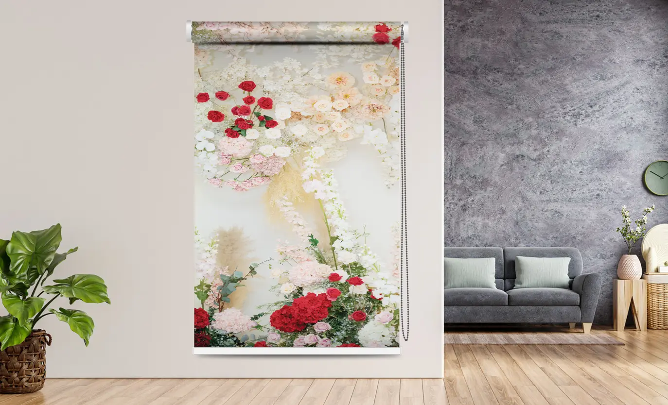 Romantic Botanical Floral Roller Blind with Red and Pink Roses